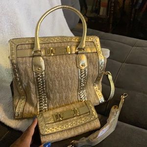 Beautiful Woven Gold Trimmed BeBe bag & Wallet